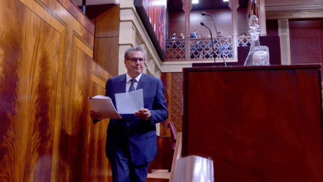 الدولة والجهات: تعاقد ترابي من دون ضمانات؟